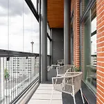 شقة New 3br Penthouse Loft - Sauna & Free Parking