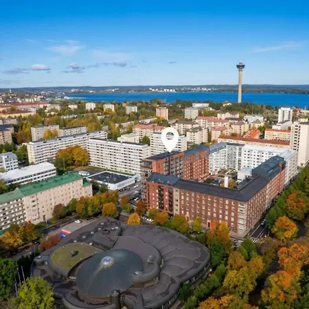 New 3Br Penthouse Loft - Balcony & Sauna Lägenhet